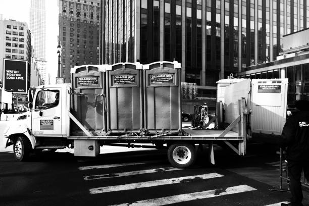 Best Portable bathroom rental  in Sandwich, IL